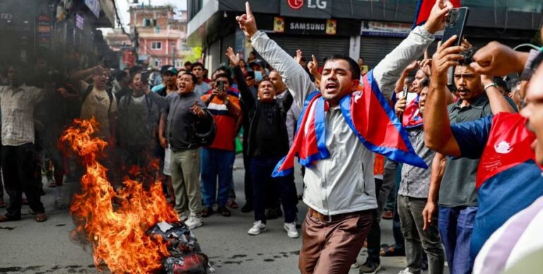 discord-vmesto-parlamenta-zumery-nepala-vybirajut-novogo-lidera-onlajn-nyt-4a25321