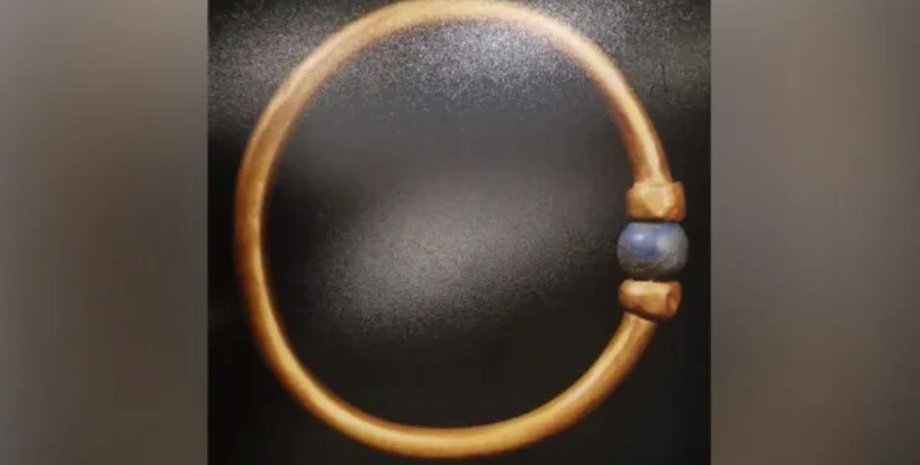 v-egipte-ukradennyj-3000-letnij-braslet-faraona-prosto-pereplavili-v-slitok-4a2cd3b