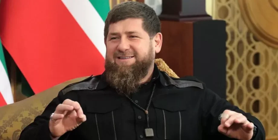 voshlo-v-privychku-kadyrov-objasnil-kogda-i-pochemu-otzhimaetsja-50-raz-podrjad-video-84c3de6