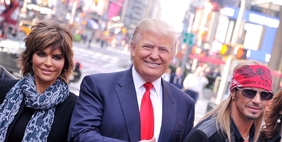 nastojashhij-tramp-kojn-v-ssha-vypustjat-prazdnichnuju-monetu-s-izobrazheniem-donalda-trampa-foto-183941b