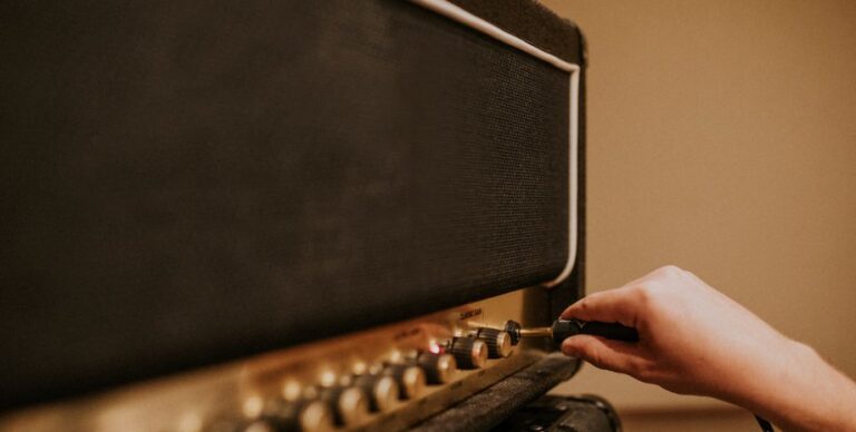 radiostancija-sudnogo-dnja-peredala-dva-novyh-tainstvennyh-signala-chto-ob-etom-izvestno-dce7d22