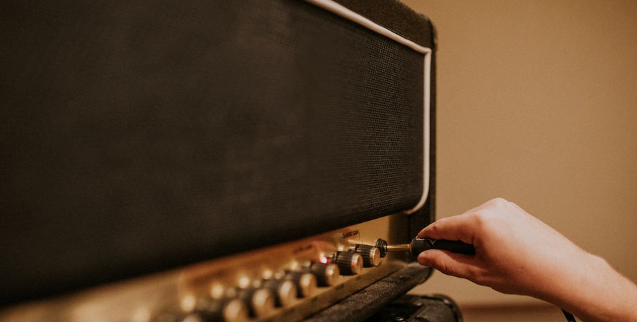 radiostancija-sudnogo-dnja-peredala-dva-novyh-tainstvennyh-signala-chto-ob-etom-izvestno-dce7d22