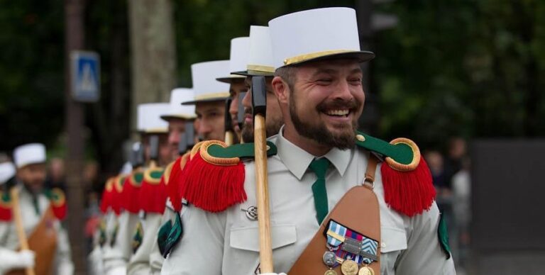 rossijskaja-razvedka-vspomnila-o-napoleone-i-soobshhila-o-francuzskih-voennyh-v-ukraine-97b686e