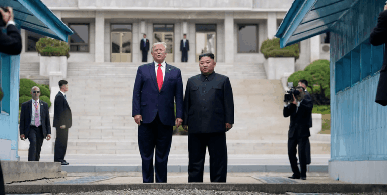 tramp-gotovitsja-k-vstreche-s-kim-chen-ynom-chto-izvestno-1e250cd