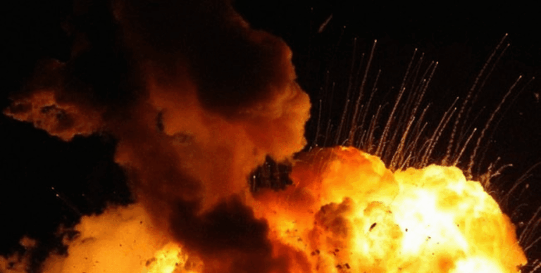 v-rossii-progremel-vzryv-na-himzavode-avangard-razrushen-proizvodstvennyj-ceh-est-postradavshie-video-af8c855