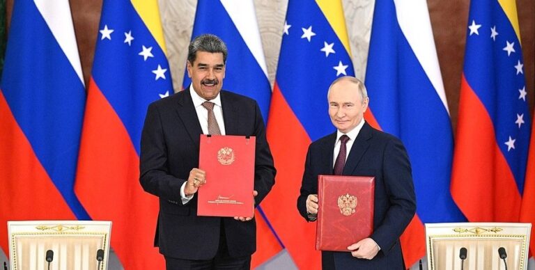 zashhishhaet-sojuznika-i-svoi-dengi-rf-obvinila-ssha-v-popytke-svergnut-rezhim-maduro-9dc8cfd