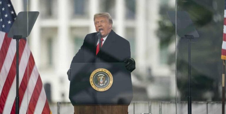 bremja-dlja-obshhestva-tramp-zajavil-chto-navsegda-ostanovit-migraciju-v-ssha-iz-tretego-mira-39bc521