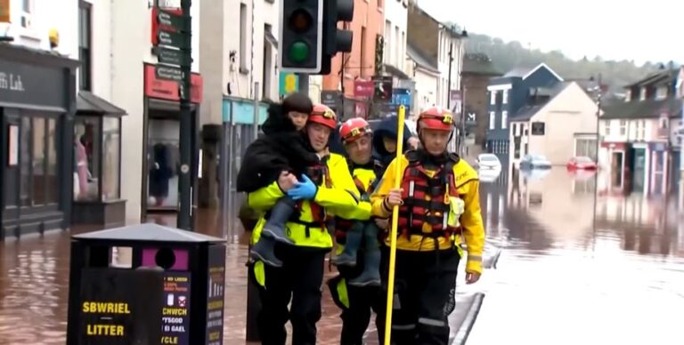 est-pogibshie-i-ranenye-moshhnyj-shtorm-klaudija-nakryl-neskolko-stran-evropy-video-0f2394b