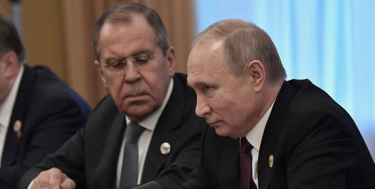 lavrov-vystavil-putina-slabakom-kak-glava-rossijskogo-mid-spotknulsja-o-sammit-v-budapeshte-ef31ff7