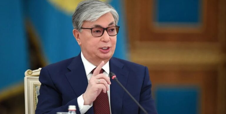 putin-projavil-maksimalnuju-gibkost-prezident-kazahstana-prokommentiroval-vojnu-v-ukraine-e9e0dea