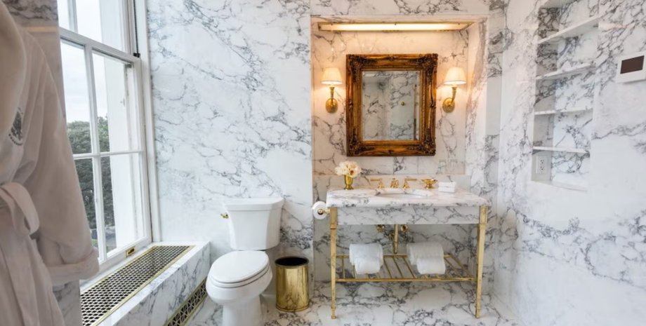 tramp-pohvastalsja-remontom-vannoj-linkolna-v-belom-dome-demokraty-vozmushheny-foto-bdca34b