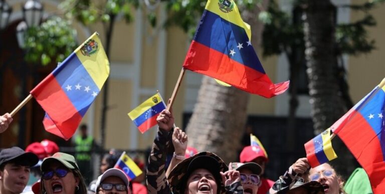 vojna-blizko-tramp-zakryl-vozdushnoe-prostranstvo-nad-venesueloj-1542d00