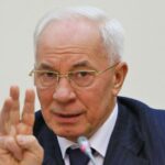 kiev-vbrasyvaet-raznye-versii-mirnogo-plana-sbezhavshij-v-rf-eks-premer-azarov-vozmutilsja-zajavlenijami-zelenskogo-297c97d