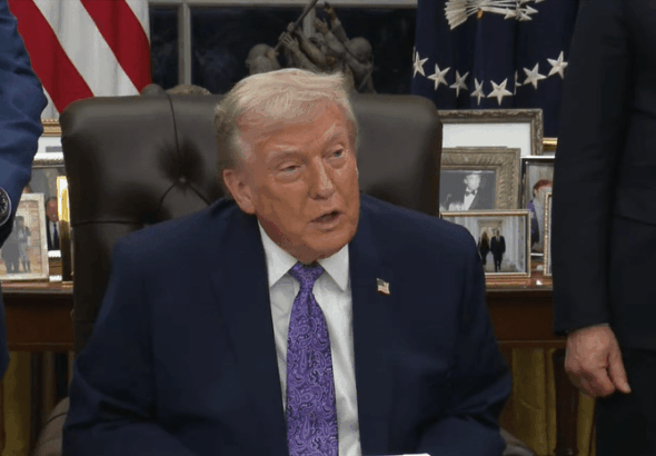 krome-zelenskogo-ego-ljudi-byli-v-vostorge-tramp-rasskazal-pomogut-li-ssha-s-garantijami-bezopasnosti-dlja-ukrainy-68a2a74