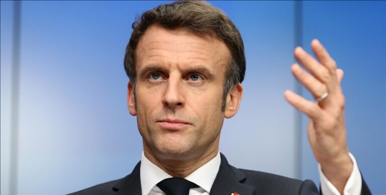 makron-opravdalsja-pered-ssha-posle-utechki-telefonnoj-konferencii-s-zelenskim-video-3f650f1