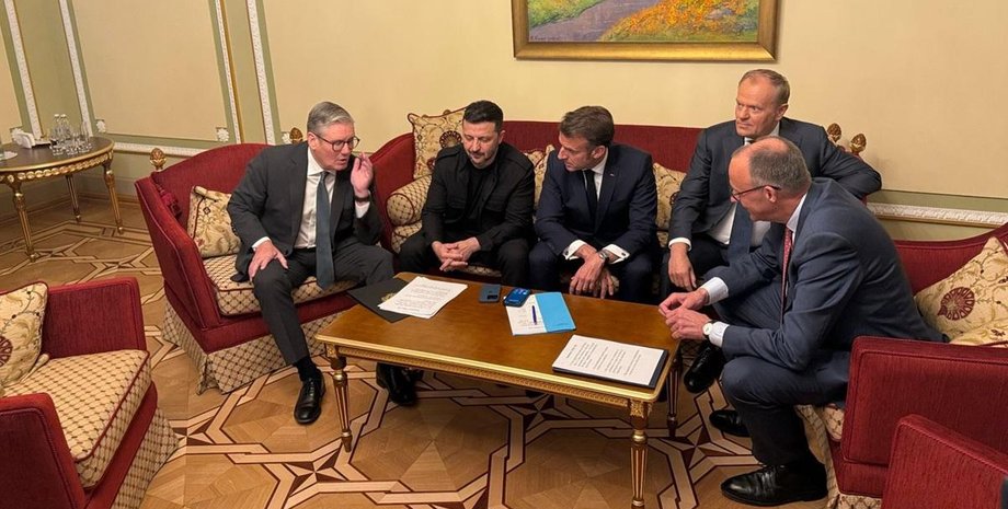 makron-predupredil-zelenskogo-o-predatelstve-ssha-der-spiegel-opublikoval-stenogrammu-razgovora-e86a35e