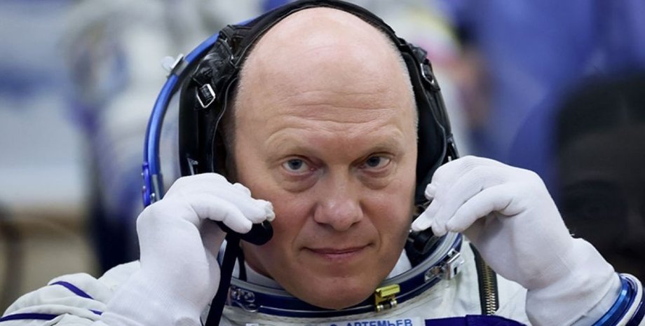 rossijskogo-kosmonavta-snjali-s-missii-na-mks-iz-za-podozrenij-v-shpionazhe-na-baze-spacex-7eadd14