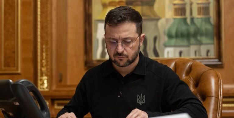 peregovory-v-zheneve-storony-pochti-dogovorilis-o-monitoringe-rezhima-prekrashhenija-ognja-zelenskij-3758964