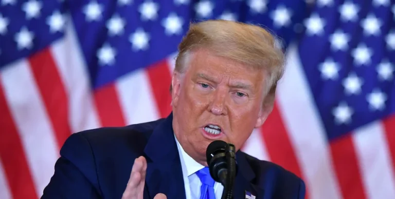 zelenskij-mozhet-upustit-vozmozhnost-tramp-zajavil-chto-rossija-hochet-zakljuchit-mirnoe-soglashenie-d9dd1f6