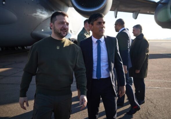 eks-premer-britanii-rishi-sunak-stal-sovetnikom-zelenskogo-v-vosstanovlenii-ekonomiki-ukrainy-smi-f21311a