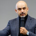 prosto-zabolel-nardep-objasnil-zachem-mustafu-najema-iskala-policija-9a117b5