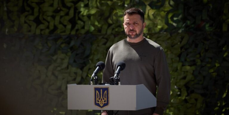 sledujushhim-prezidentom-ukrainy-budet-zelenskij-kuleba-9579fca