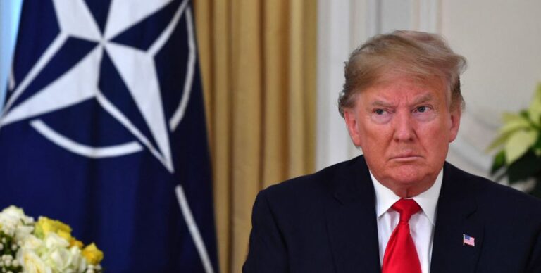 nad-propastju-vo-lzhi-dejstvitelno-li-blok-nato-davno-mertv-i-kto-i-pochemu-eto-skryvaet-b1cdd4b