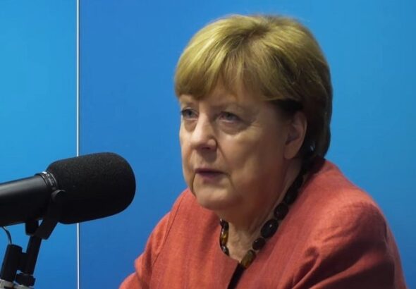 nikto-ne-mog-protivostojat-merkel-zajavila-chto-bez-minskih-soglashenij-putin-zahvatil-by-ukrainu-15d43d3