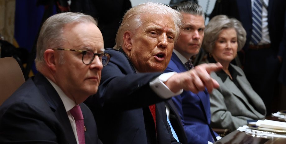 Дональд Трамп Дональд Трамп отчитал репортера