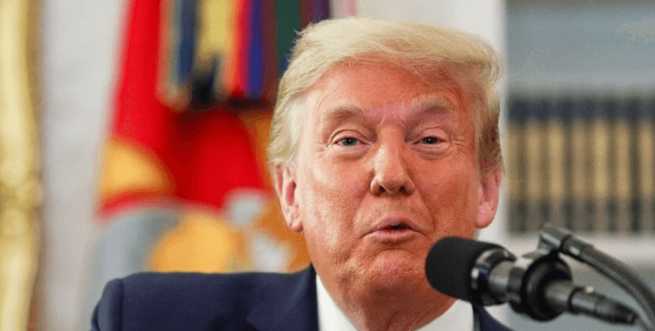 Трамп показал, что смущает иностранных политиков во время визитов в Белый дом Дональд Трамп