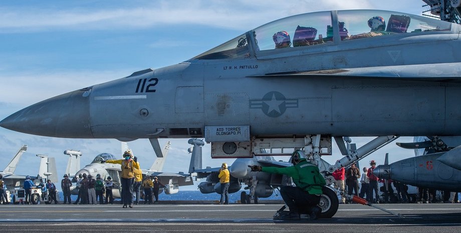 Истребитель Super Hornet