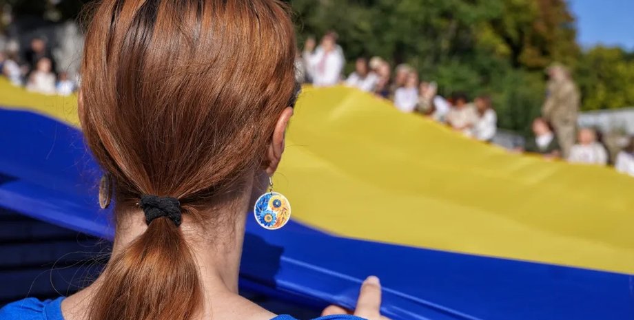 Сейм Польши принял новый закон о помощи "800+" украинским беженцам