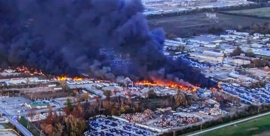 В Кентукки разбился грузовой самолет