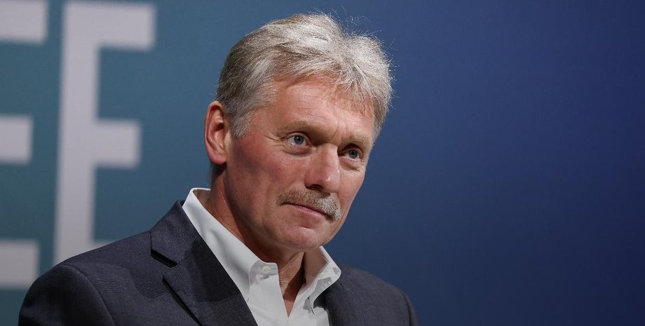 Песков заявил, что Зеленский должен принять решение о выходе из Донбасса